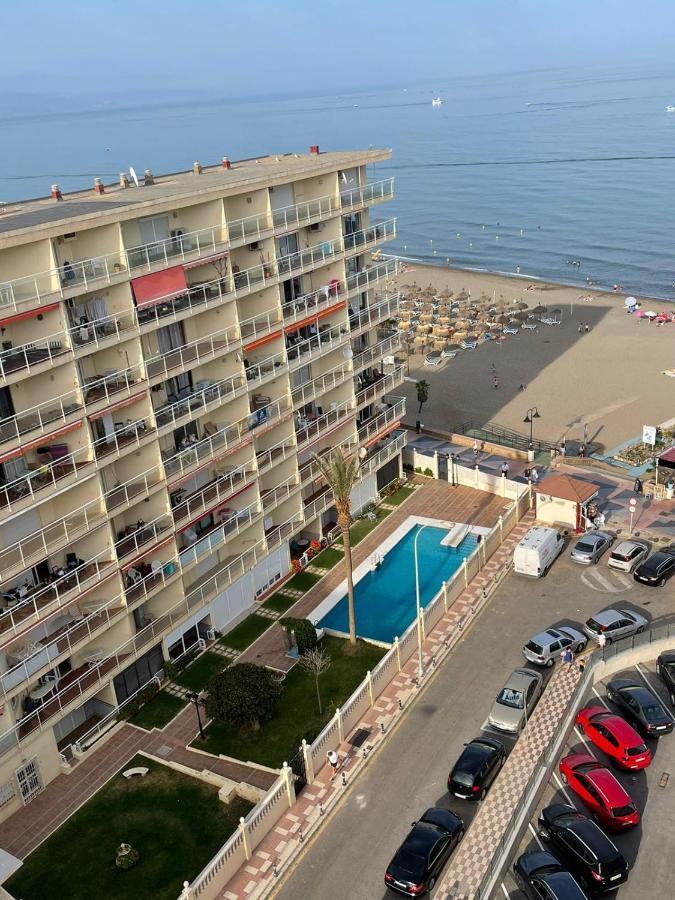 Torremolinos,Estudio Junto Al Mar En La Carihuela Exterior foto